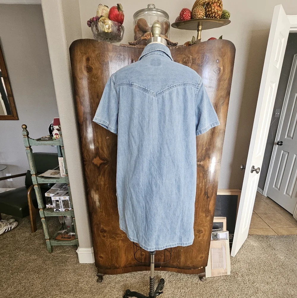 Levi's Light Blue Denim Shirt Dress - Picture 3 of 10
